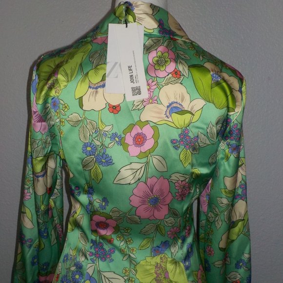 ZARA MS SIZE SMALL LIGHT GREEN WITH MULTI-COLOR FLORAL PRINT SATIN LIKE DRESS - Picture 5 of 12
